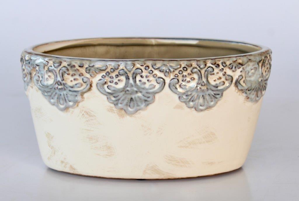 Oval Glazed Pot Grey Lace Edge